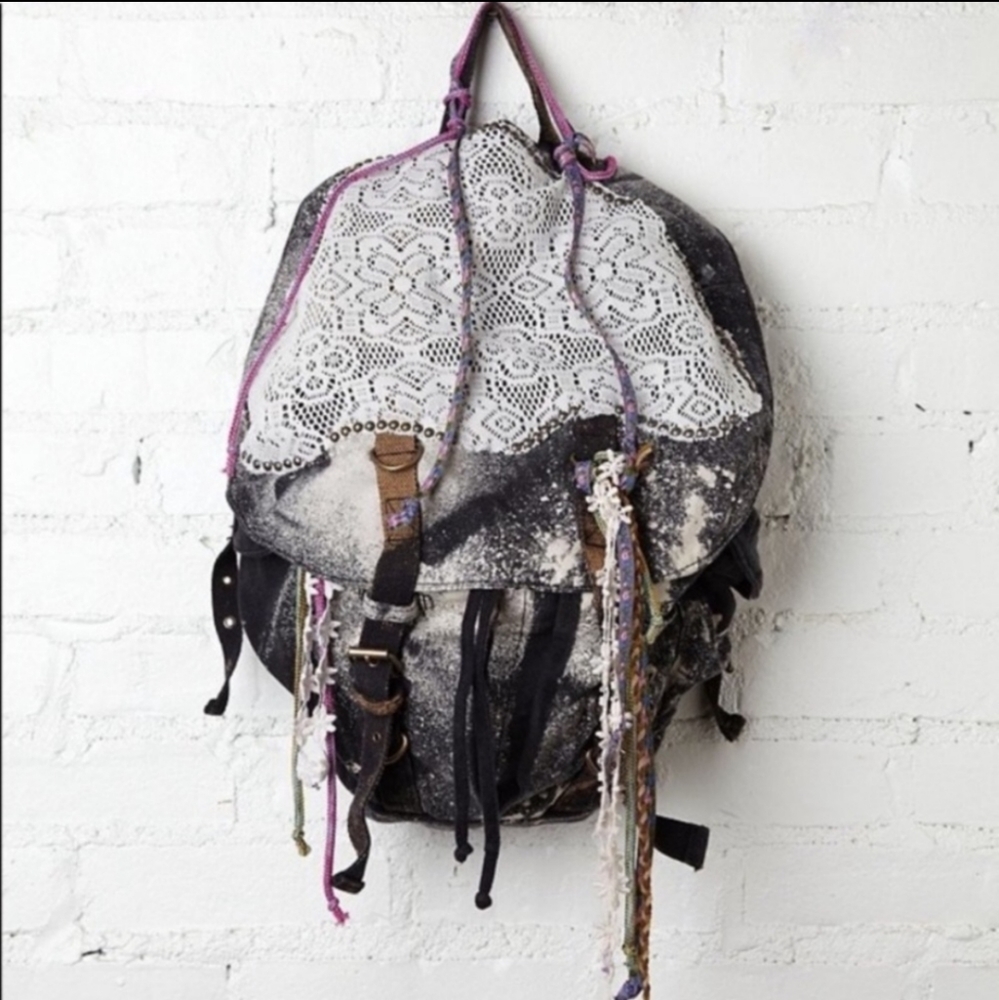 ISO!!! Free People Josie Convertible Backpack - Picture 1 of 2